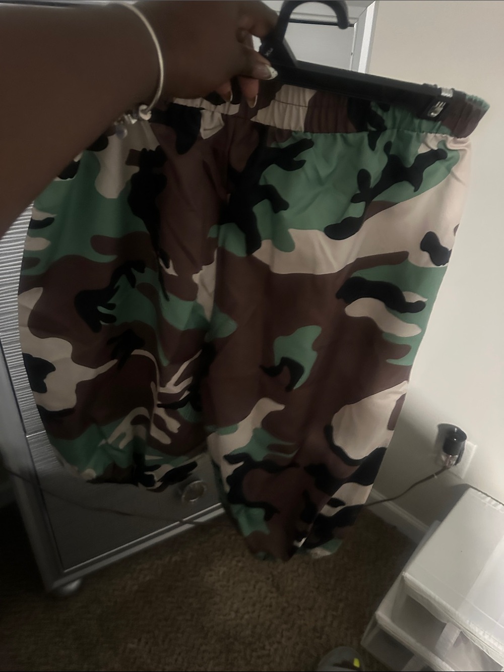 Women’s  Camo Elastic-Waist Shorts - Green/Brown cut small from Shein - Picture 2 of 2